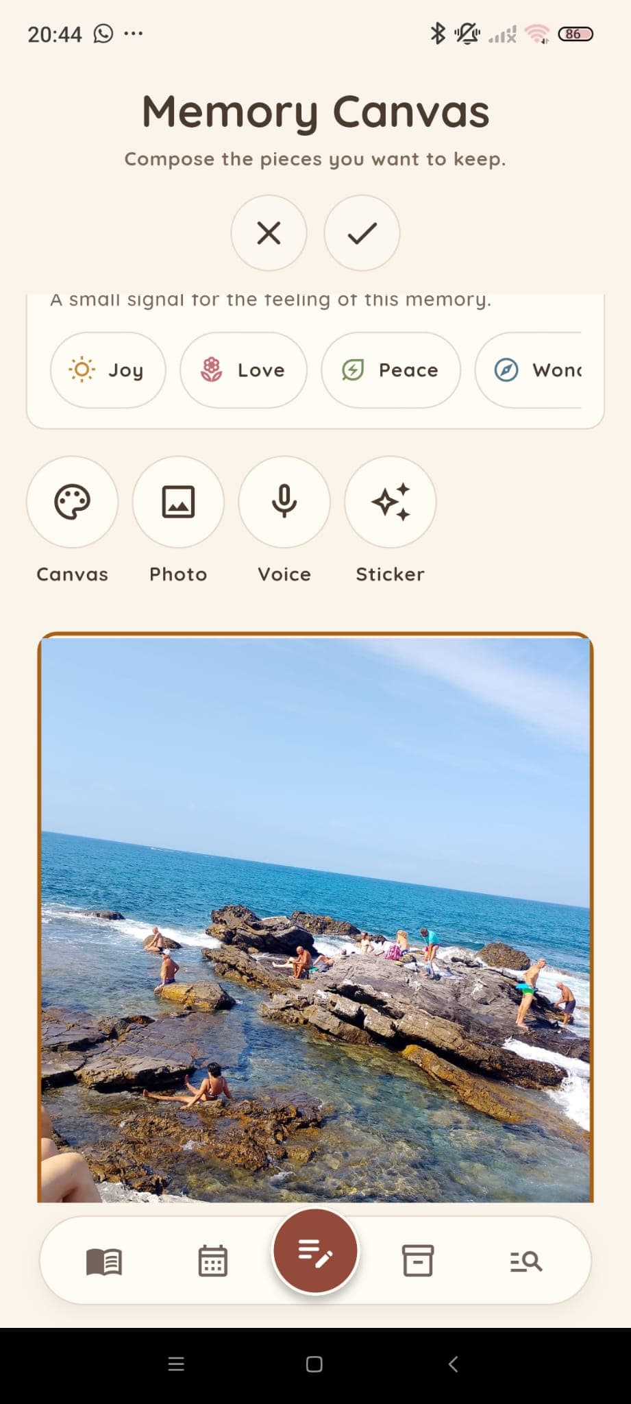 A photograph being composed in the NoFi Memory Canvas